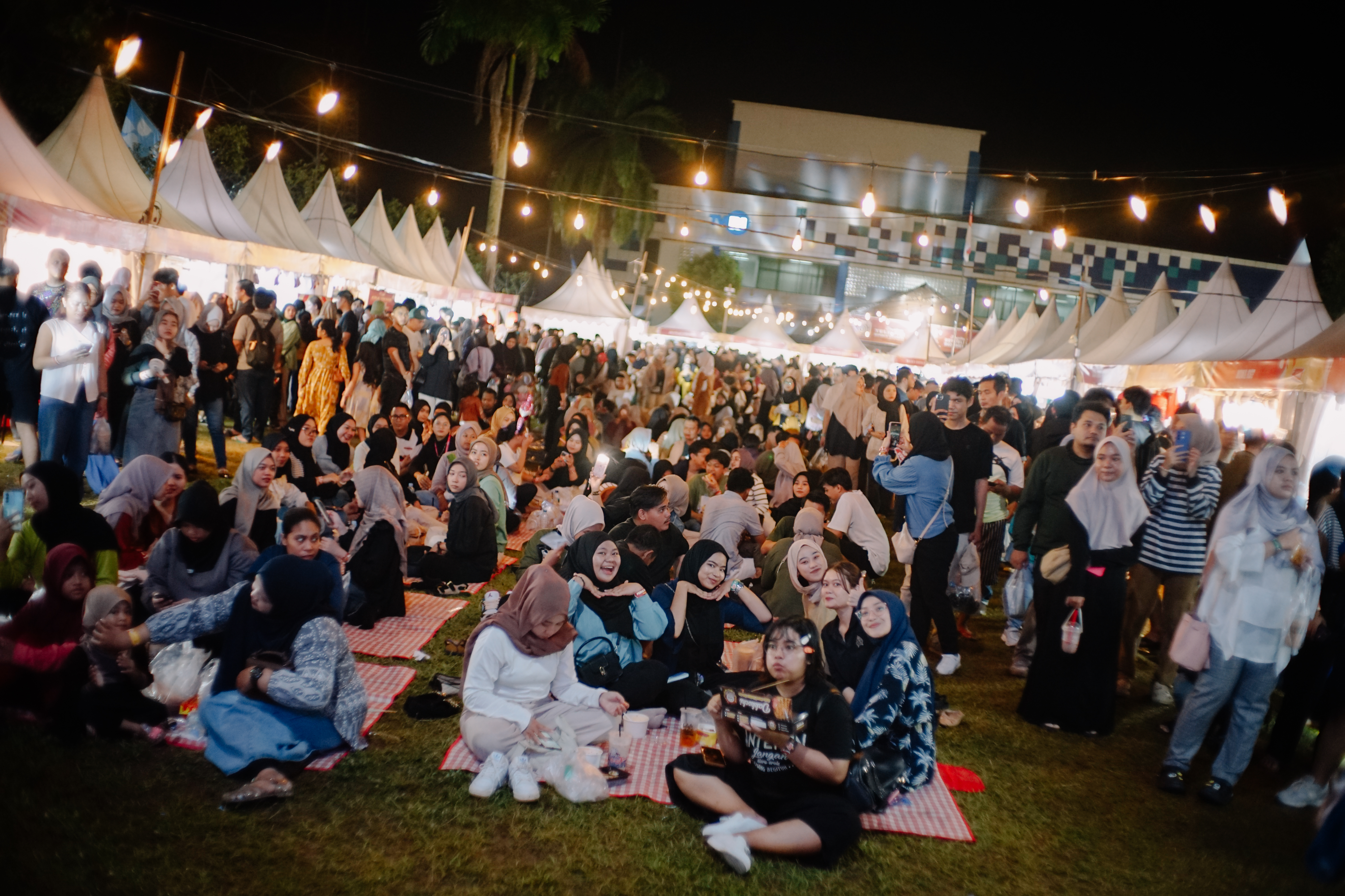 Suasana Malam Hari PPF 2024